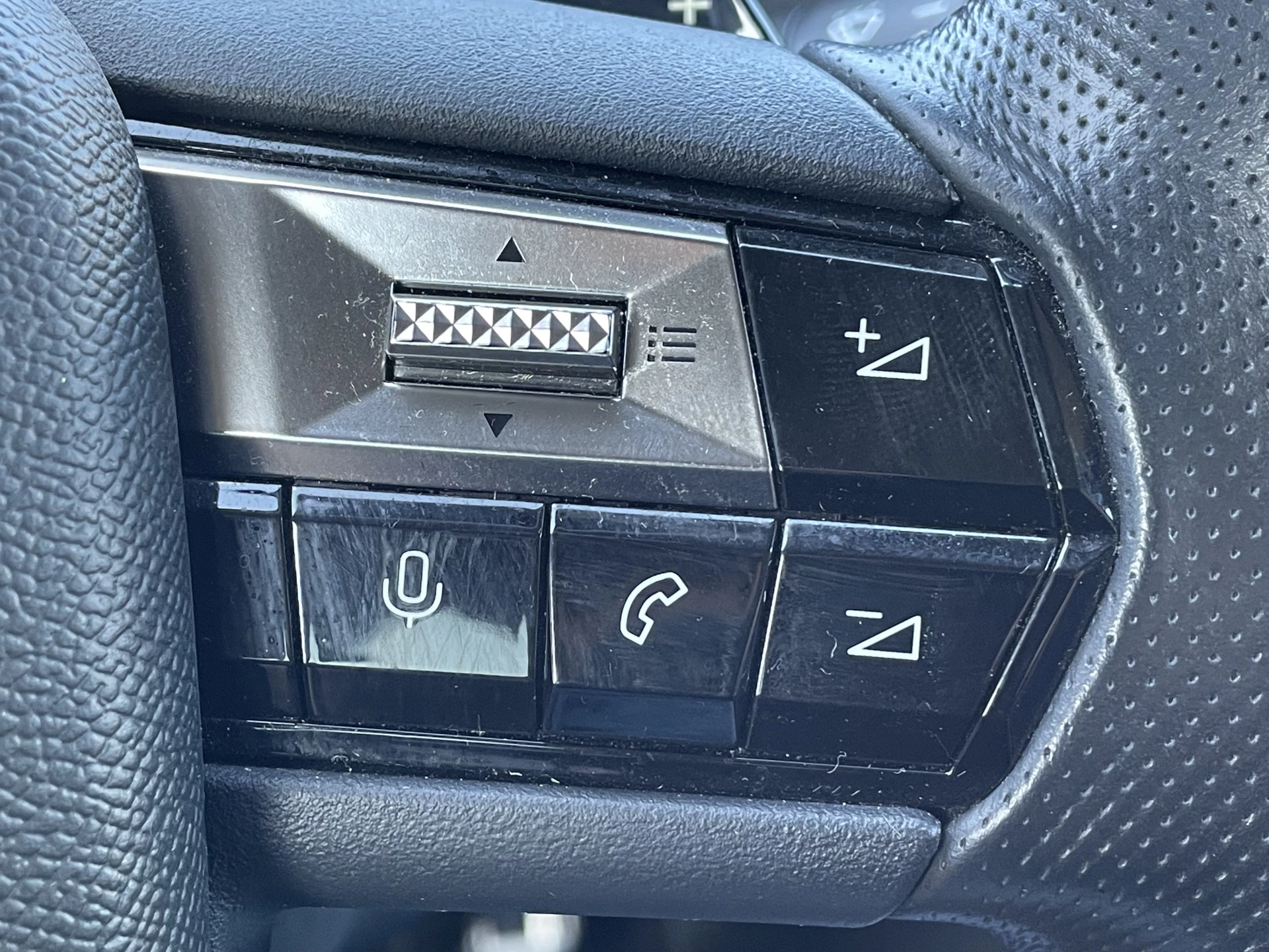 Hoofdafbeelding DS DS 4