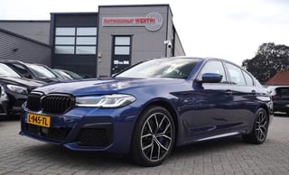 BMW 5-serie 540i xDrive High Executive | M-pakket | Adaptieve Cruise | Stoelverwarming/koeling | Facelift | Head up | LED LASER |