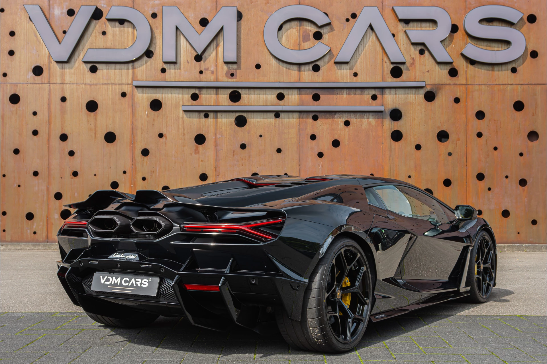 Hoofdafbeelding Lamborghini Revuelto