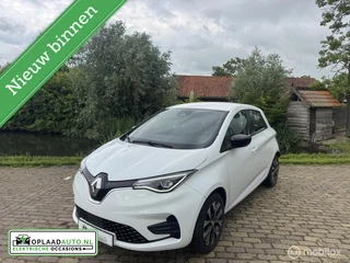 Hoofdafbeelding Renault ZOE Renault Zoe R135 Evolution 52 kWh | Koop accu | CCS | Stoelv