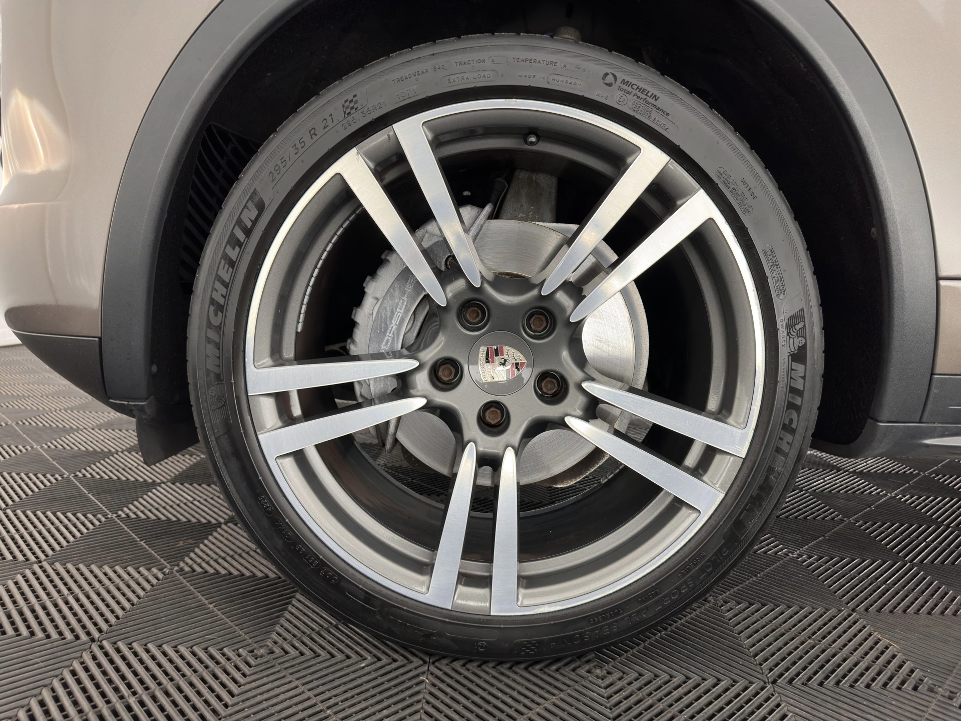 Hoofdafbeelding Porsche Cayenne