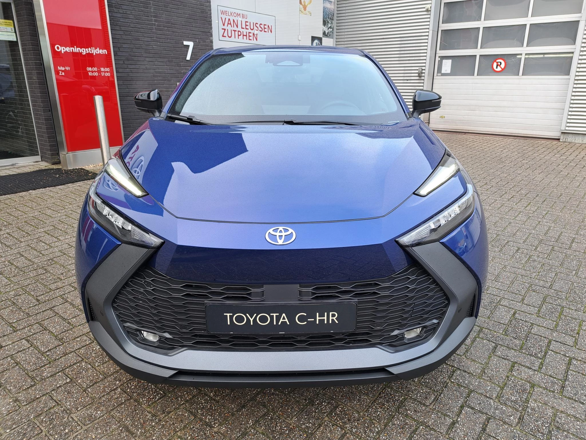 Hoofdafbeelding Toyota C-HR