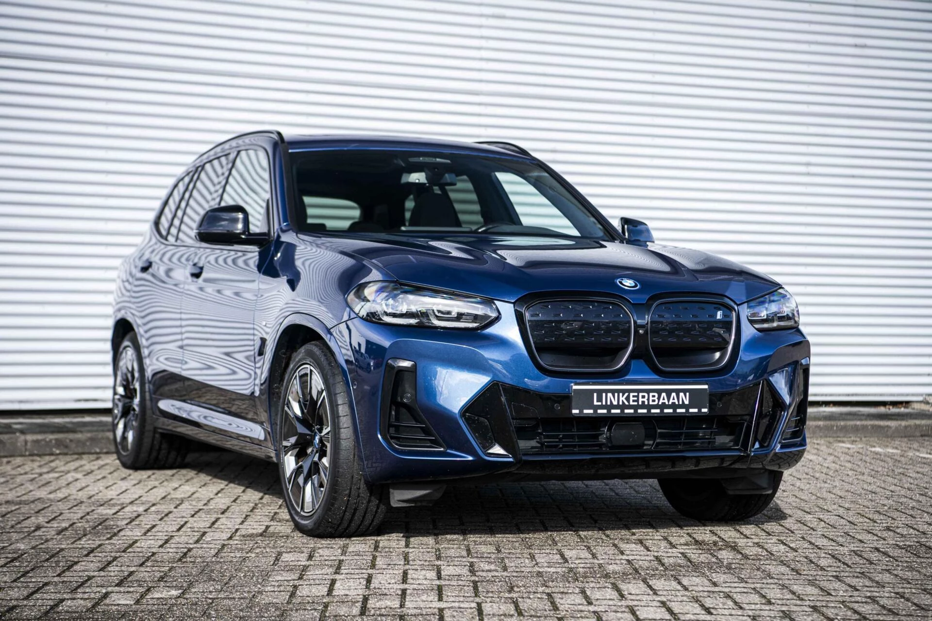 Hoofdafbeelding BMW iX3