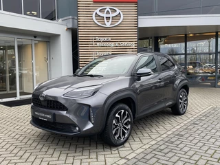 Toyota Yaris Cross 1.5 Hybrid 115 First Edition ALL-SEASON STOEL/STUURVERW KEYLESS DRAADLOOS-LADEN APPLE/ANDROID CAMERA AD-CRUISE LM-VELGEN BLUETOOTH DAB+