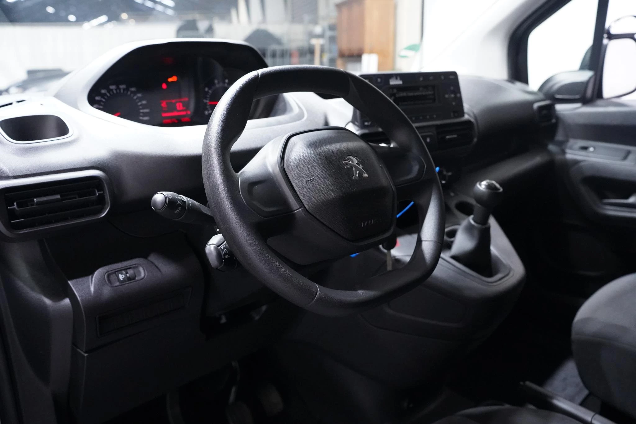 Hoofdafbeelding Peugeot Partner