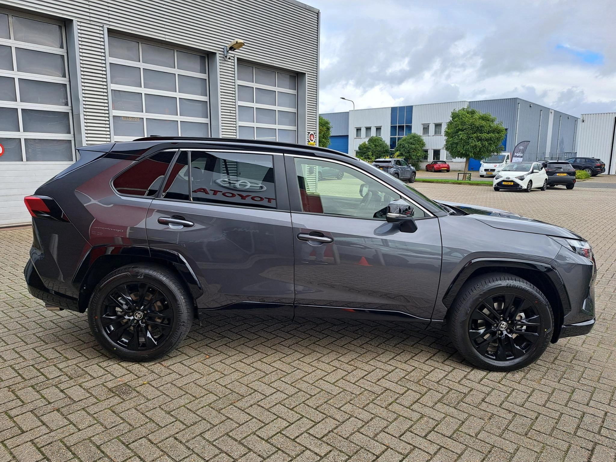 Hoofdafbeelding Toyota RAV4
