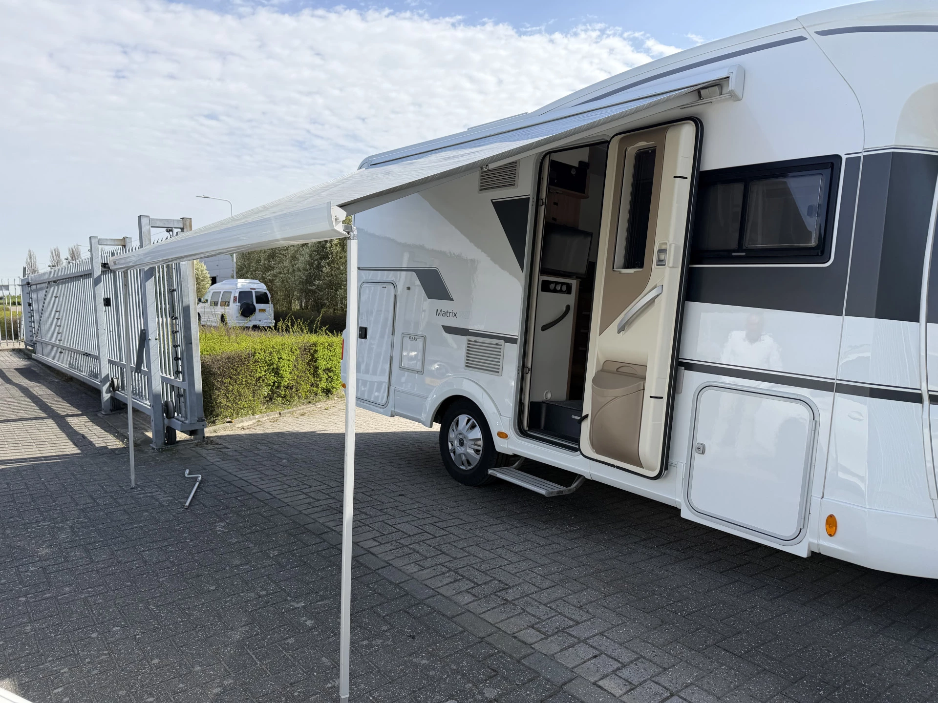 Hoofdafbeelding Adria MATRIX 600 DT