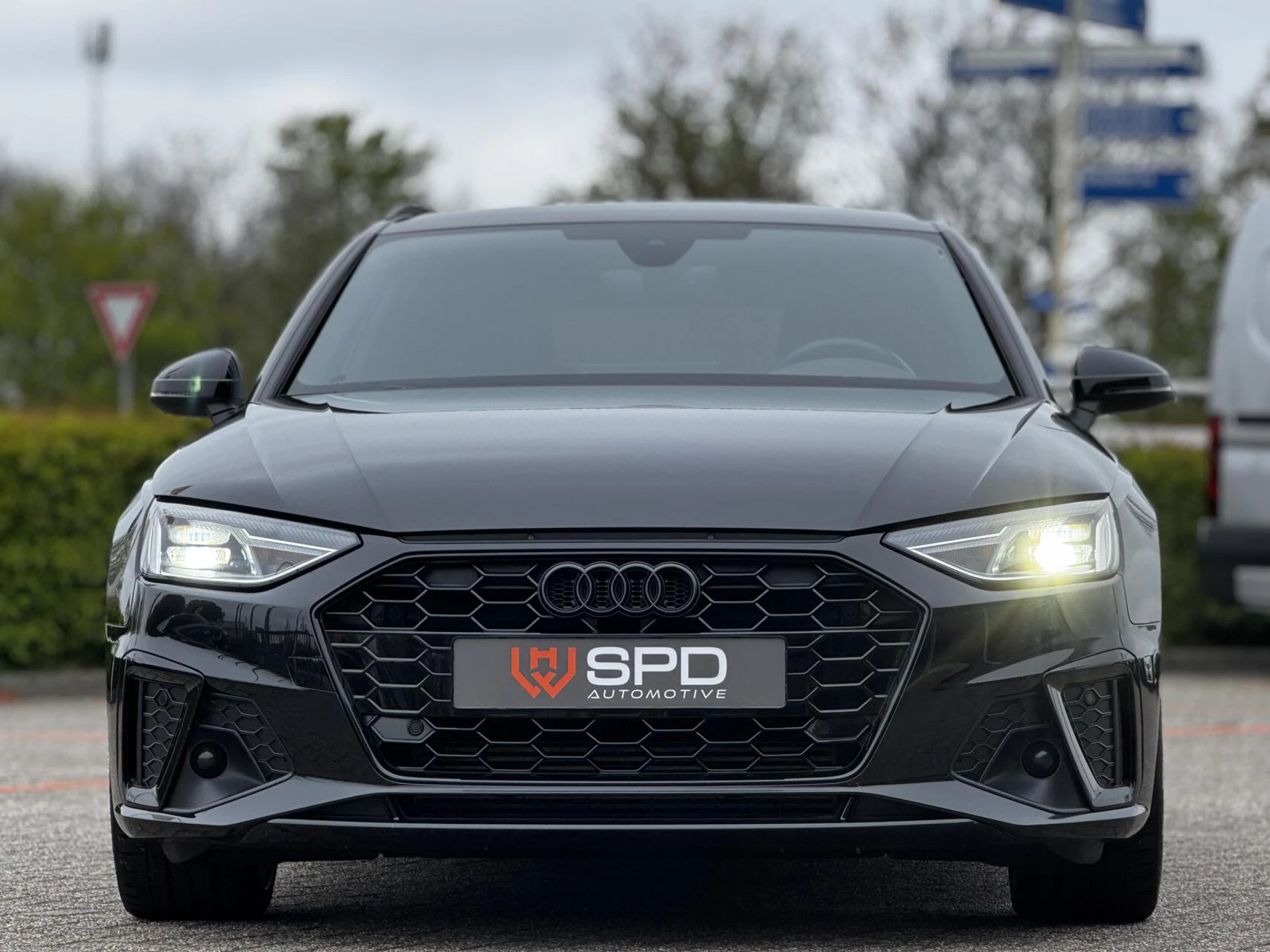 Hoofdafbeelding Audi A4
