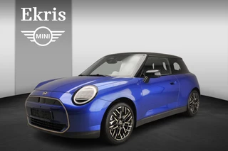 MINI 3-deurs E | Favoured Trim + Package L | Panoramadak | Achteruitrijcamera | Head-up display | Harman/Kardon |
