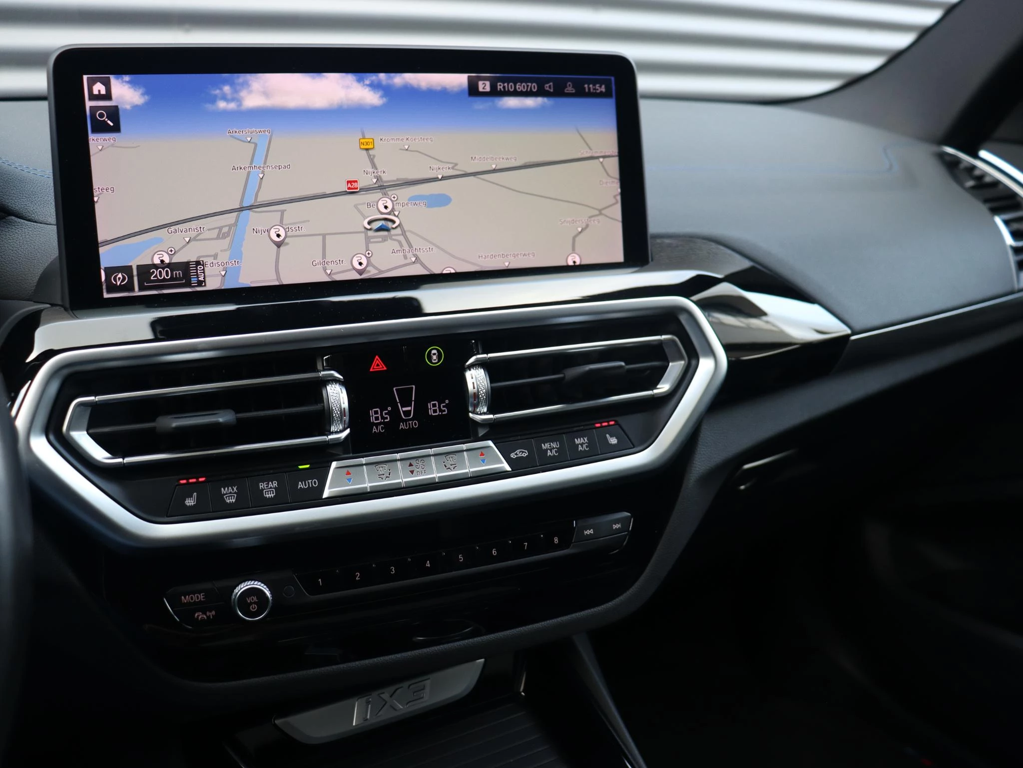 Hoofdafbeelding BMW iX3