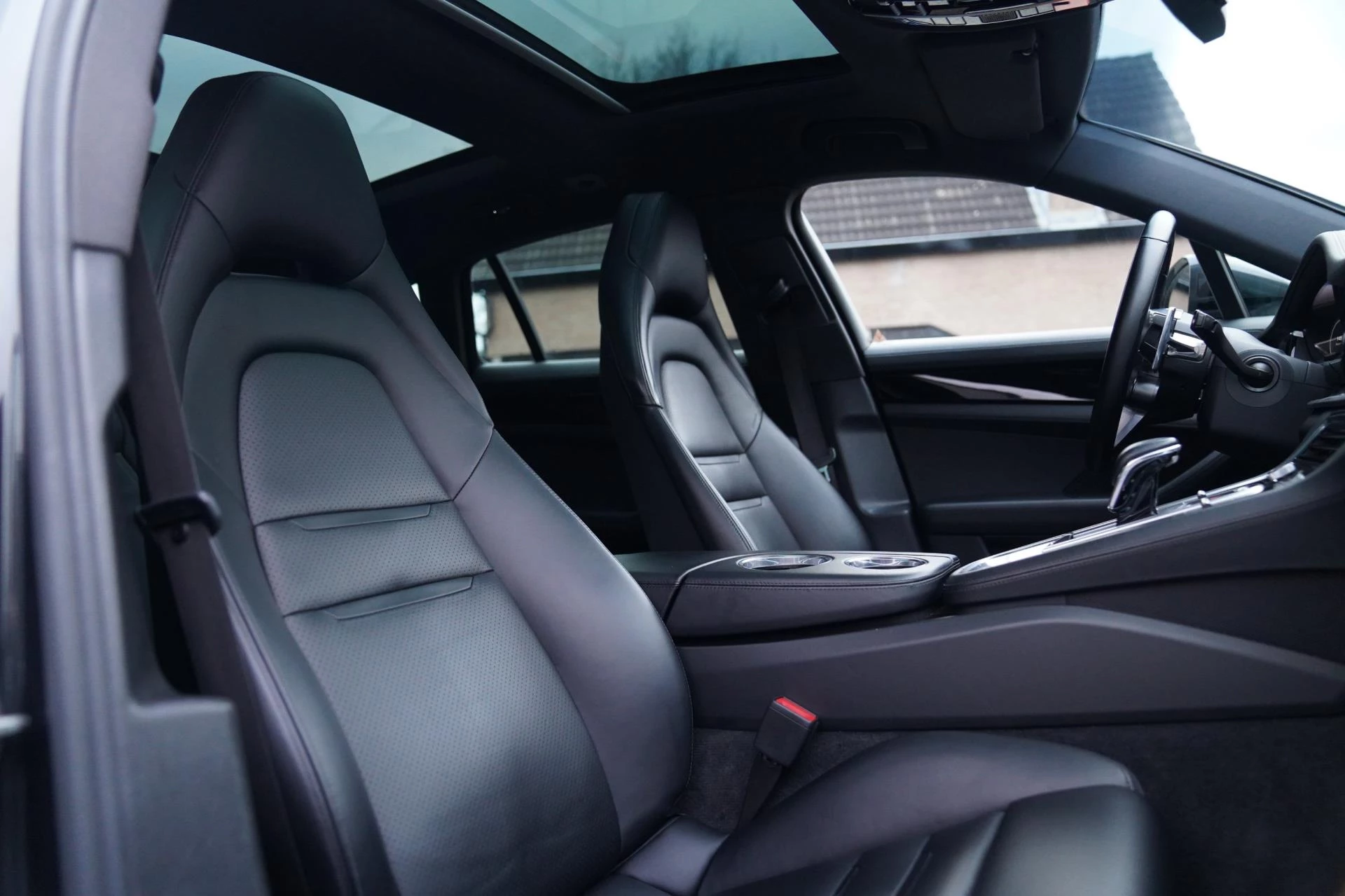 Hoofdafbeelding Porsche Panamera