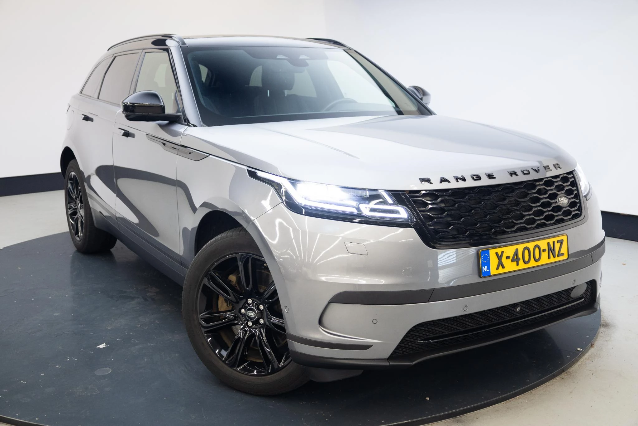 Hoofdafbeelding Land Rover Range Rover Velar