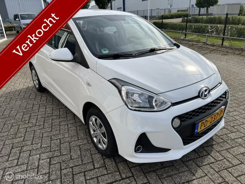 Hoofdafbeelding Hyundai i10