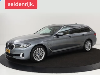 BMW 5-serie 520e Business Edition Plus | Adaptive cruise |  360 Camera | Luxury Line | Trekhaak | Laserlight | Leder | Stoelverwarming | Live Cockpit | Navigatie | Keyless