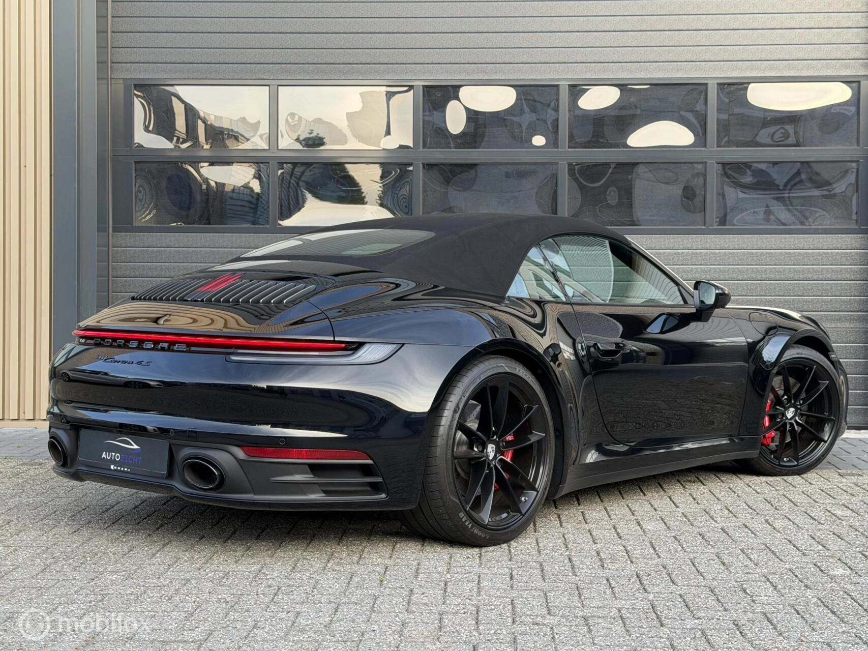 Hoofdafbeelding Porsche 911