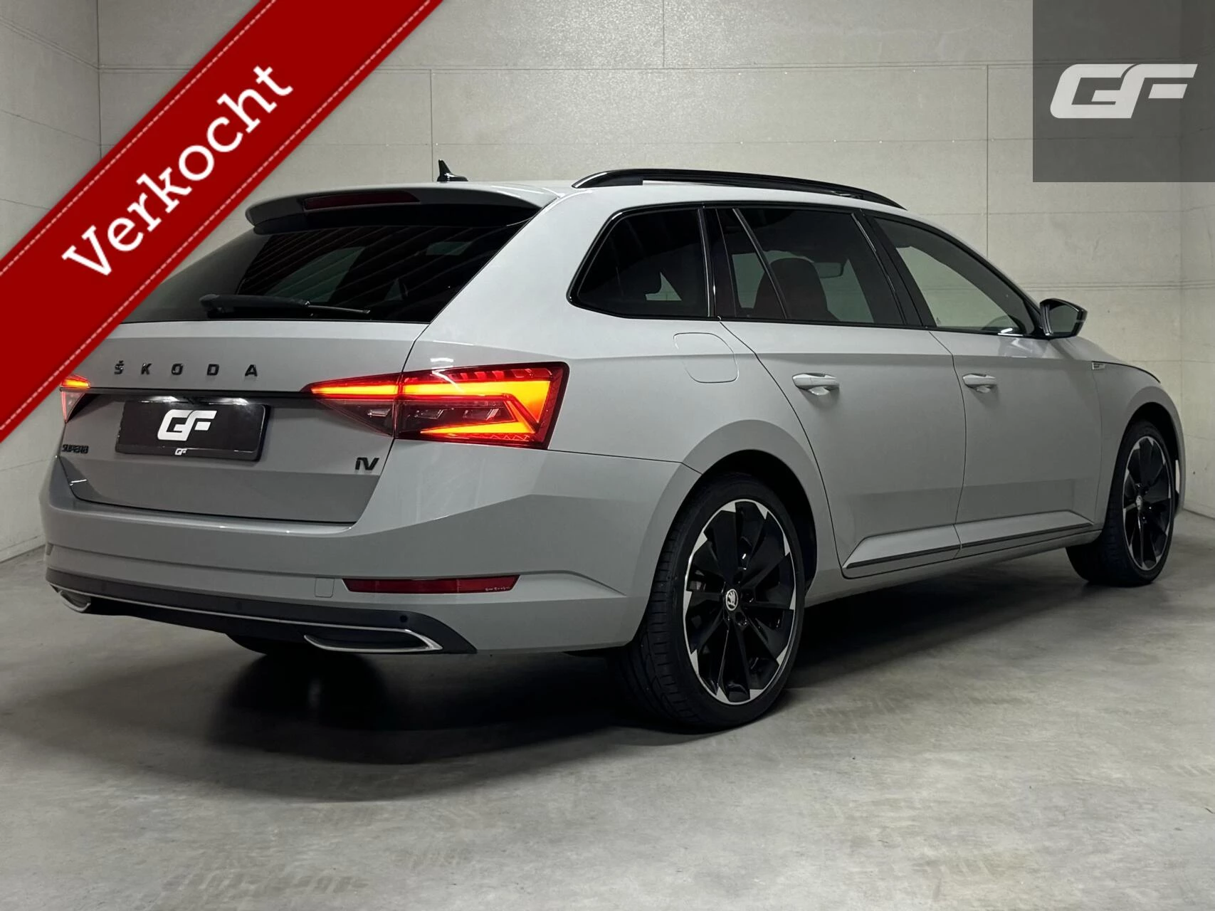 Hoofdafbeelding Škoda Superb