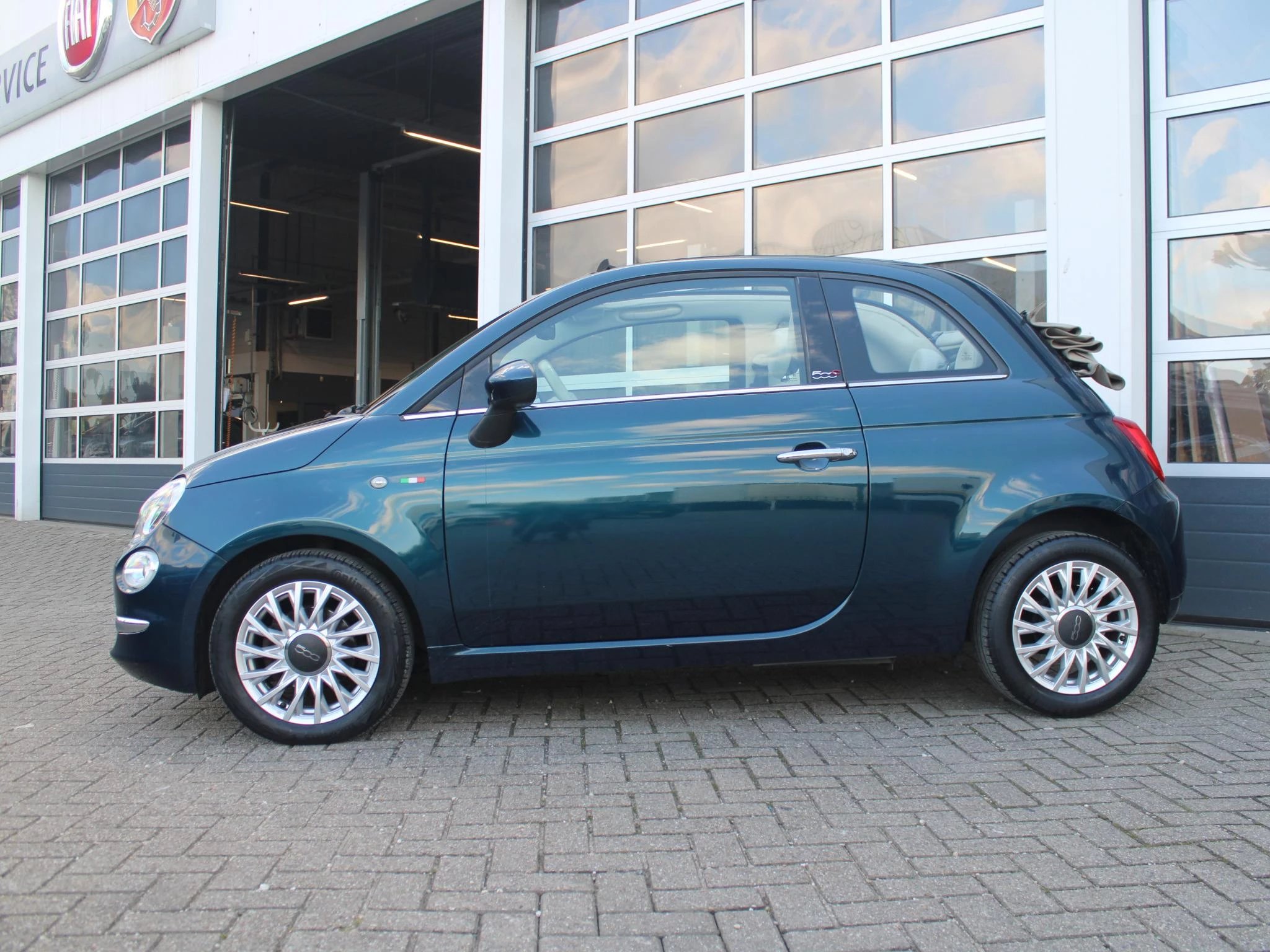 Hoofdafbeelding Fiat 500C