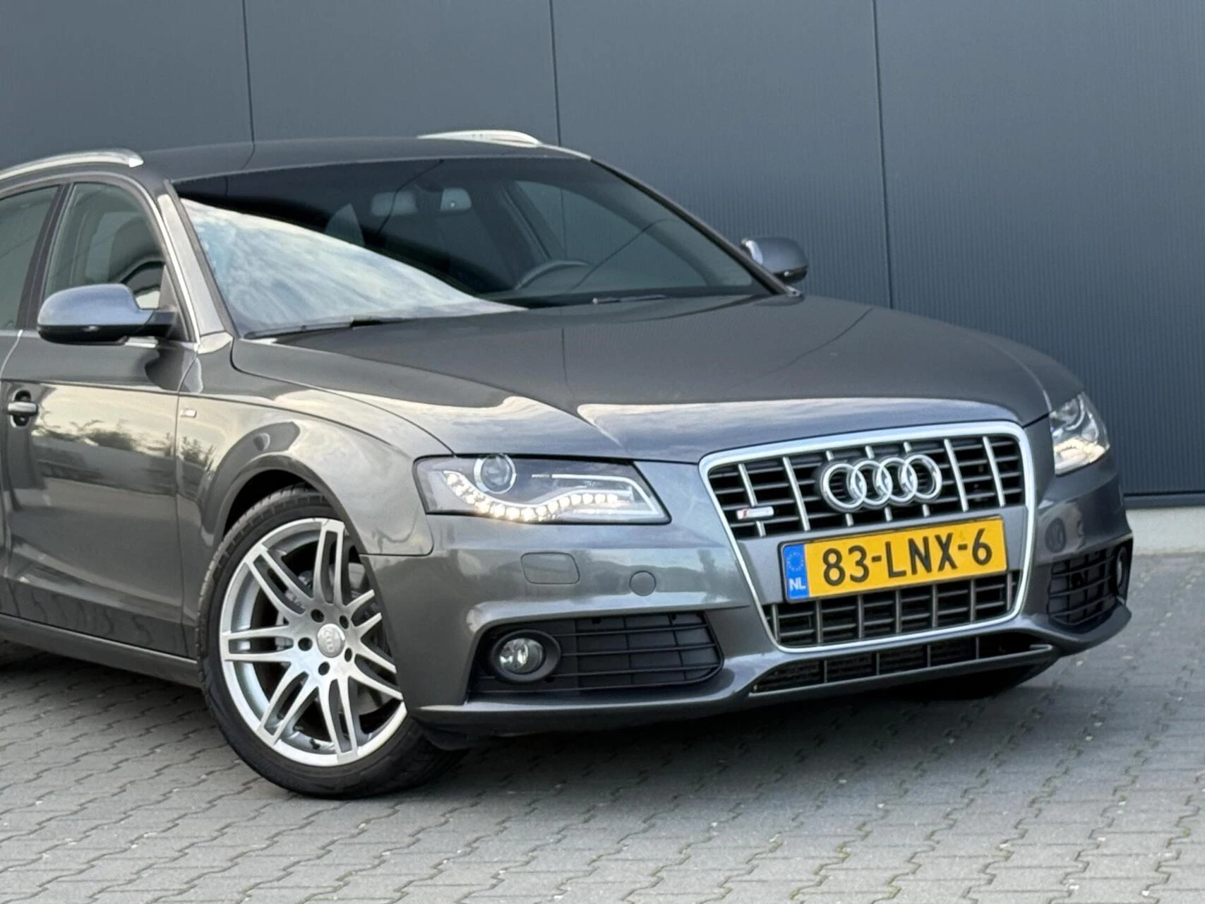 Hoofdafbeelding Audi A4