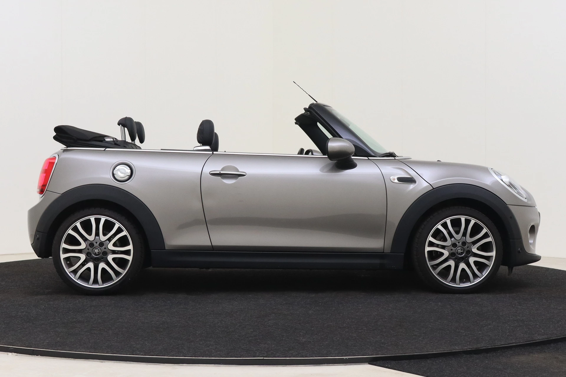 Hoofdafbeelding MINI Cooper Cabrio