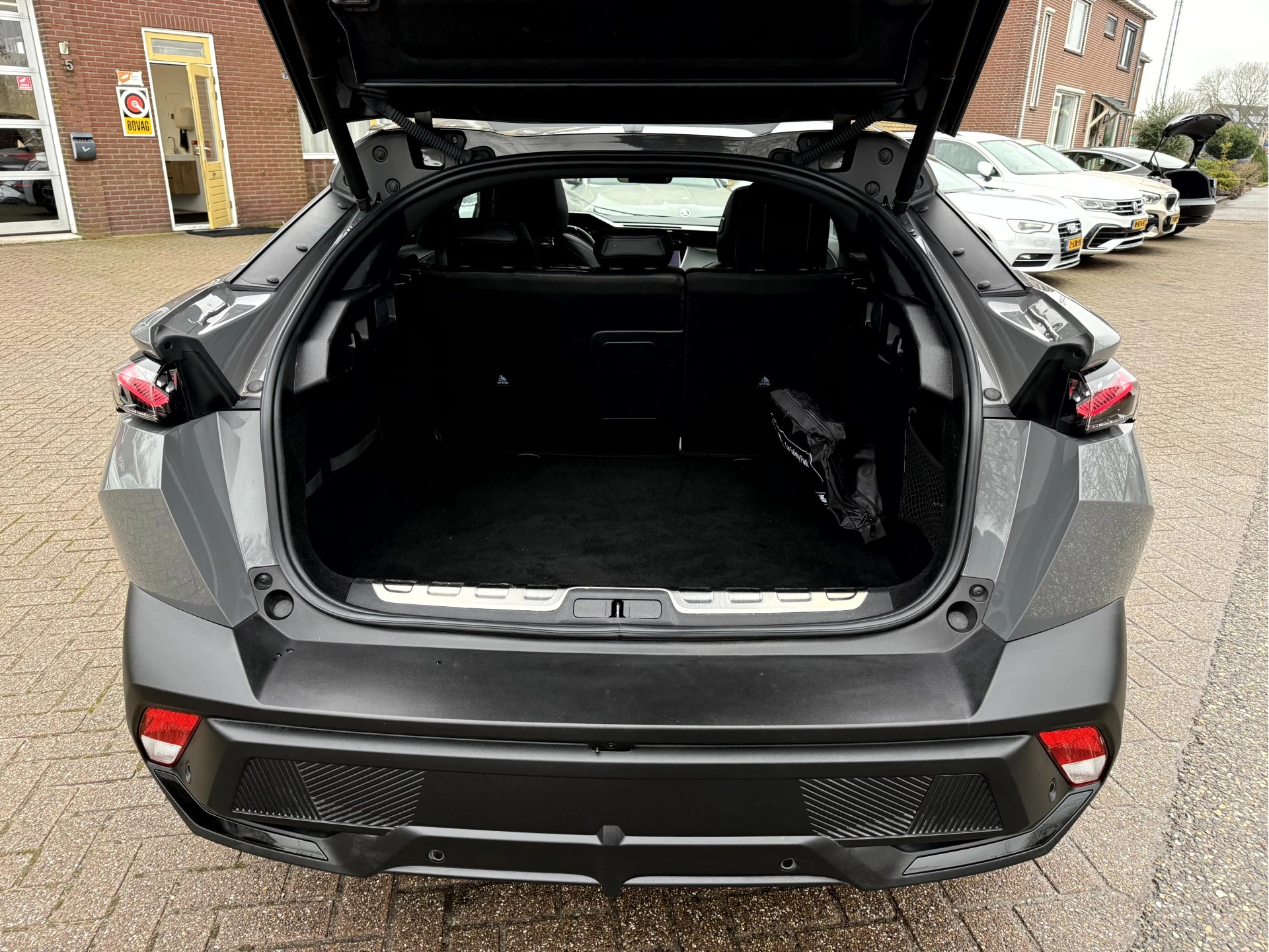 Hoofdafbeelding Peugeot 408