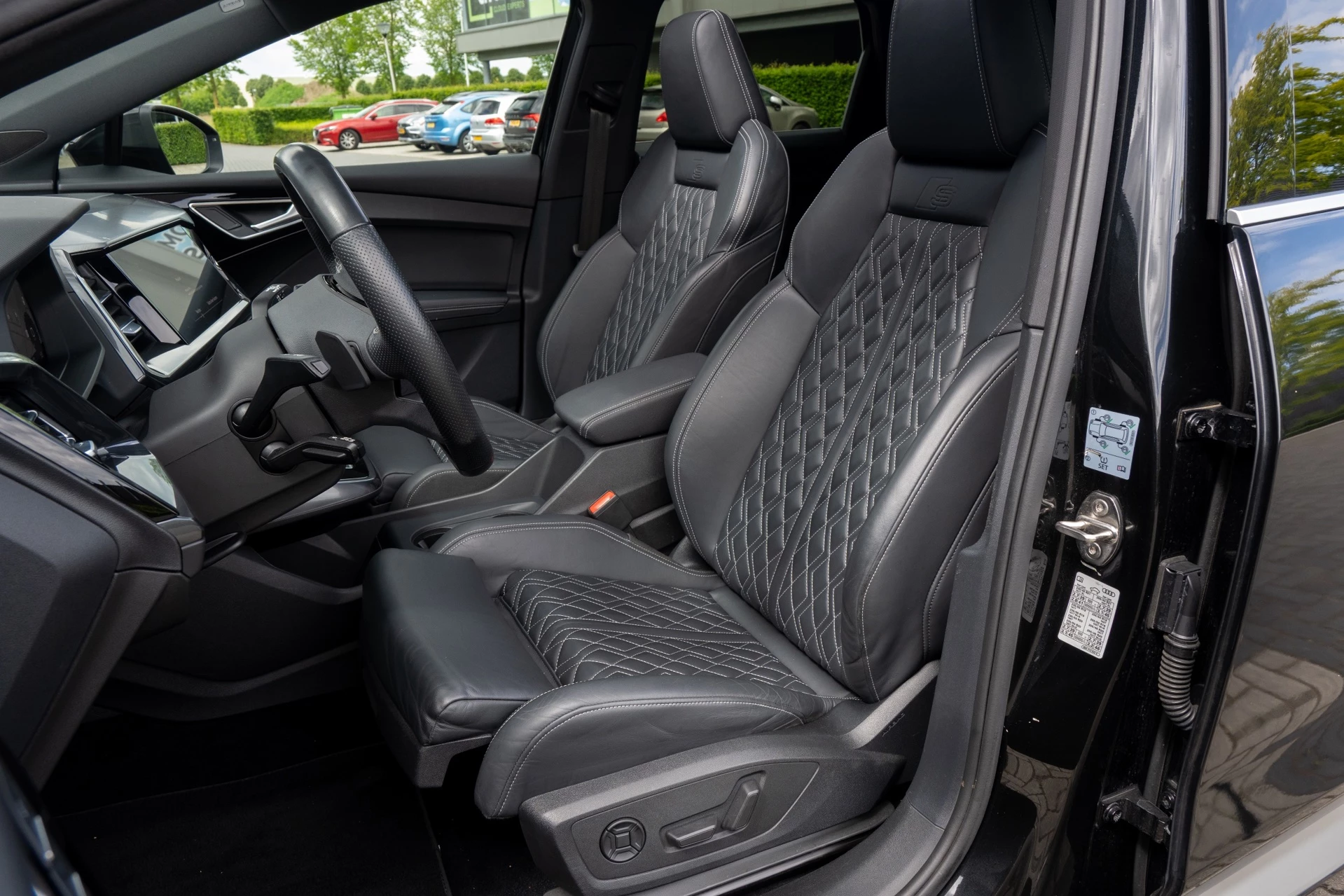 Hoofdafbeelding Audi Q4 e-tron