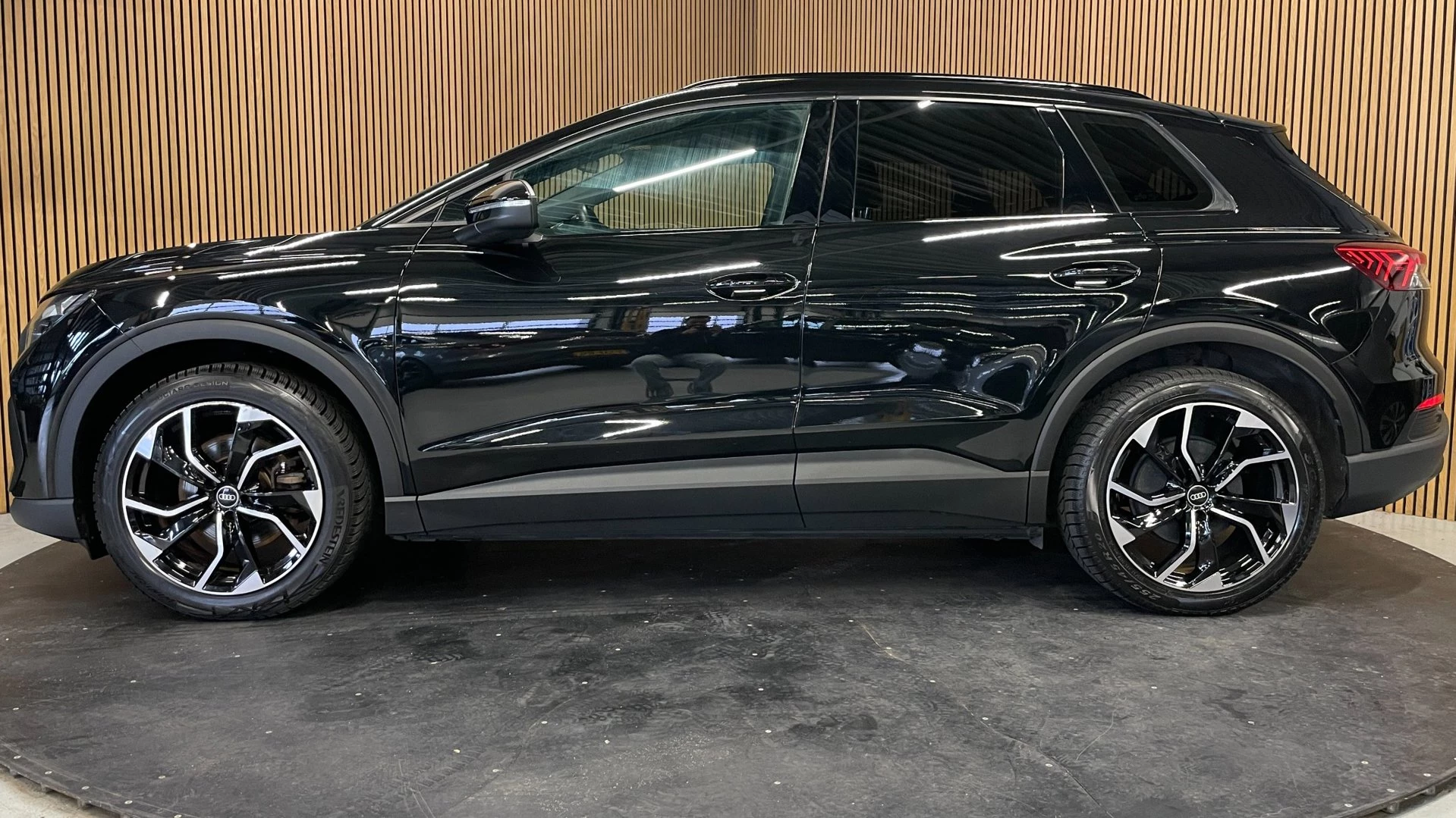 Hoofdafbeelding Audi Q4 e-tron