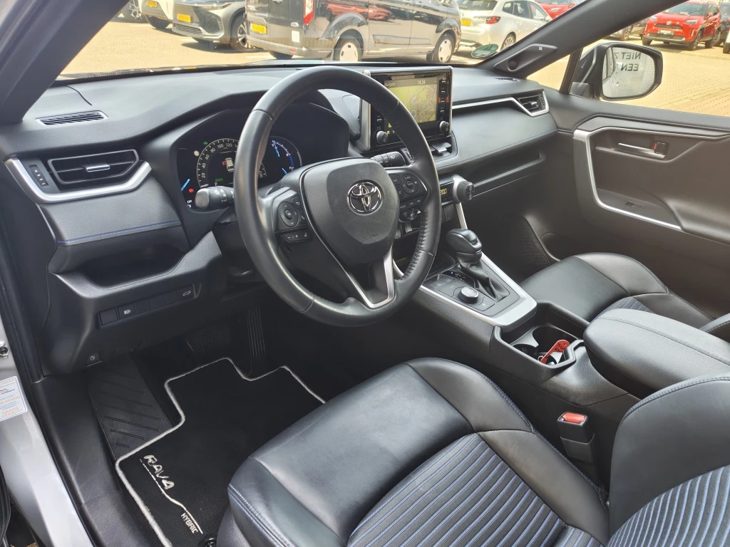Hoofdafbeelding Toyota RAV4
