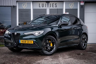 Alfa Romeo Stelvio 2.0T Q4 280pk AWD Veloce I Racing-Green I Panorama I H&K I Stoelmemo I Camera I ACC I Stuurverw. I Leder