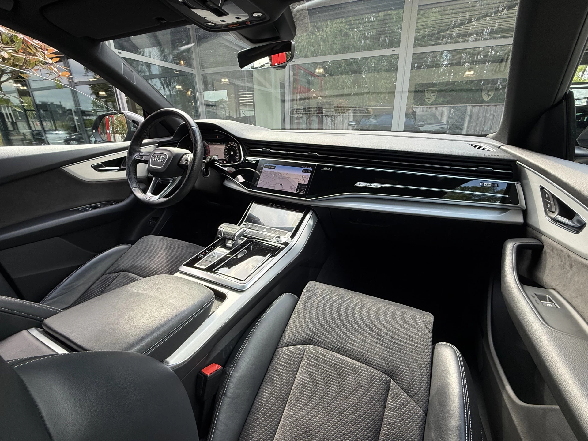 Hoofdafbeelding Audi Q8