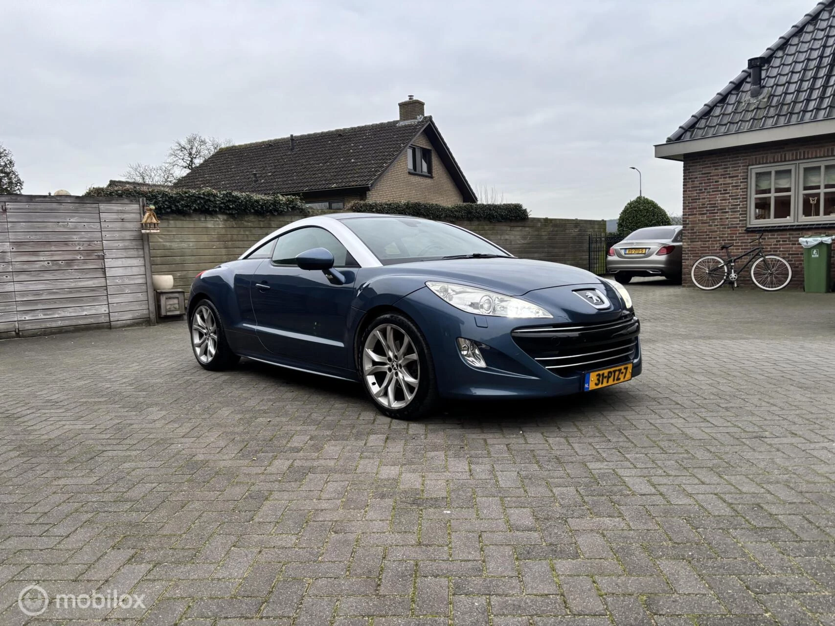 Hoofdafbeelding Peugeot RCZ