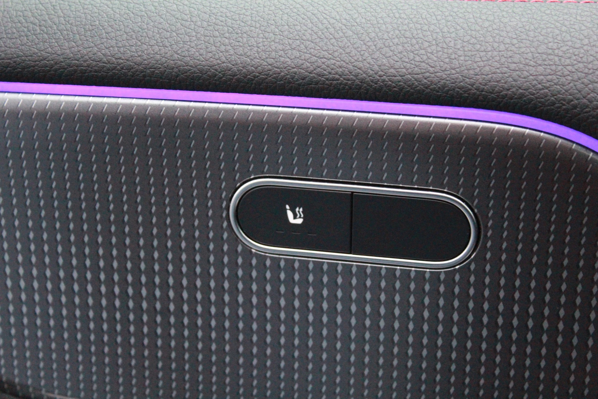 Hoofdafbeelding Mercedes-Benz EQB