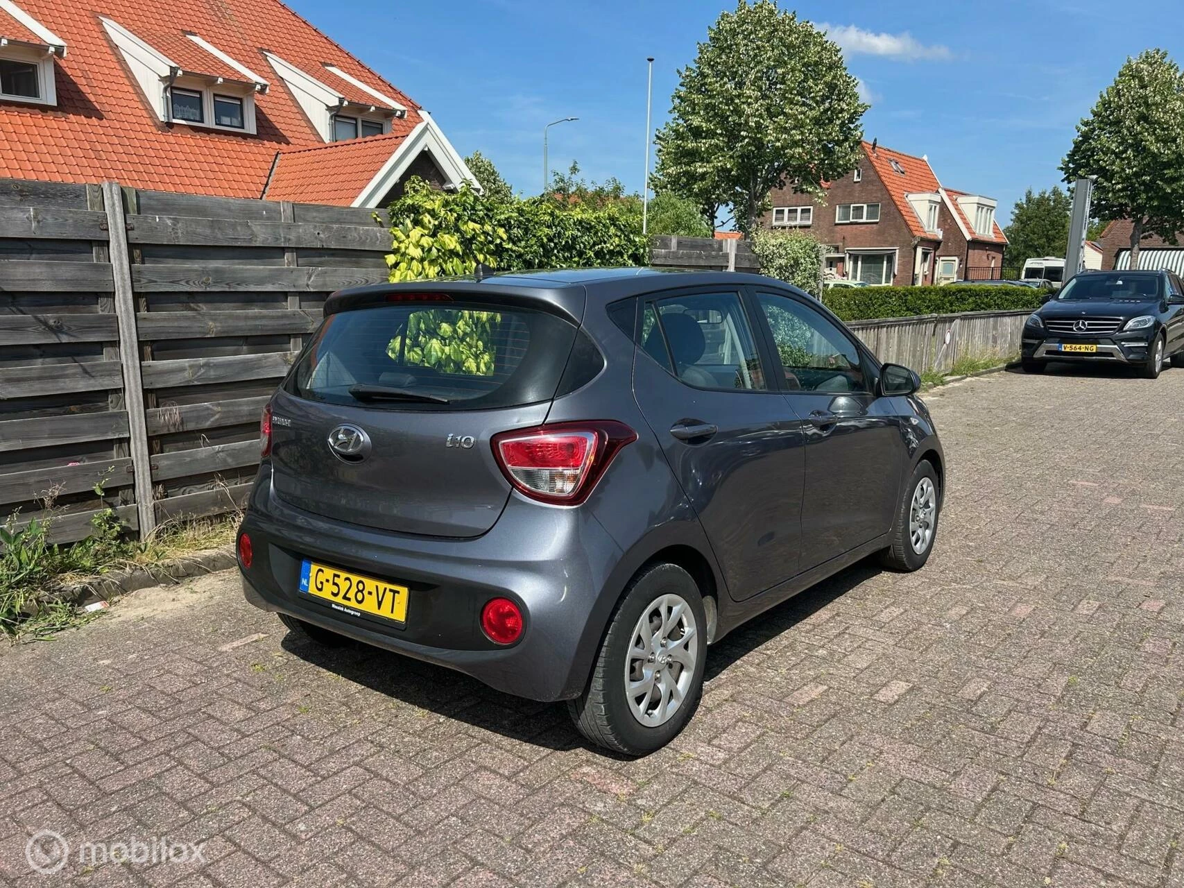 Hoofdafbeelding Hyundai i10