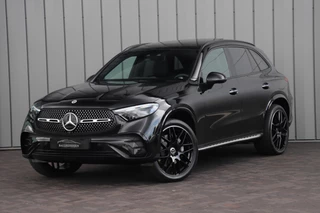 Hoofdafbeelding Mercedes-Benz GLC Mercedes-Benz GLC 300e AMG 4-Matic | 313PK | Pano | Head-up | Sfeerverlichting | Burmester | Memory | Stuurwielverw. | Keyles-go | 2024.