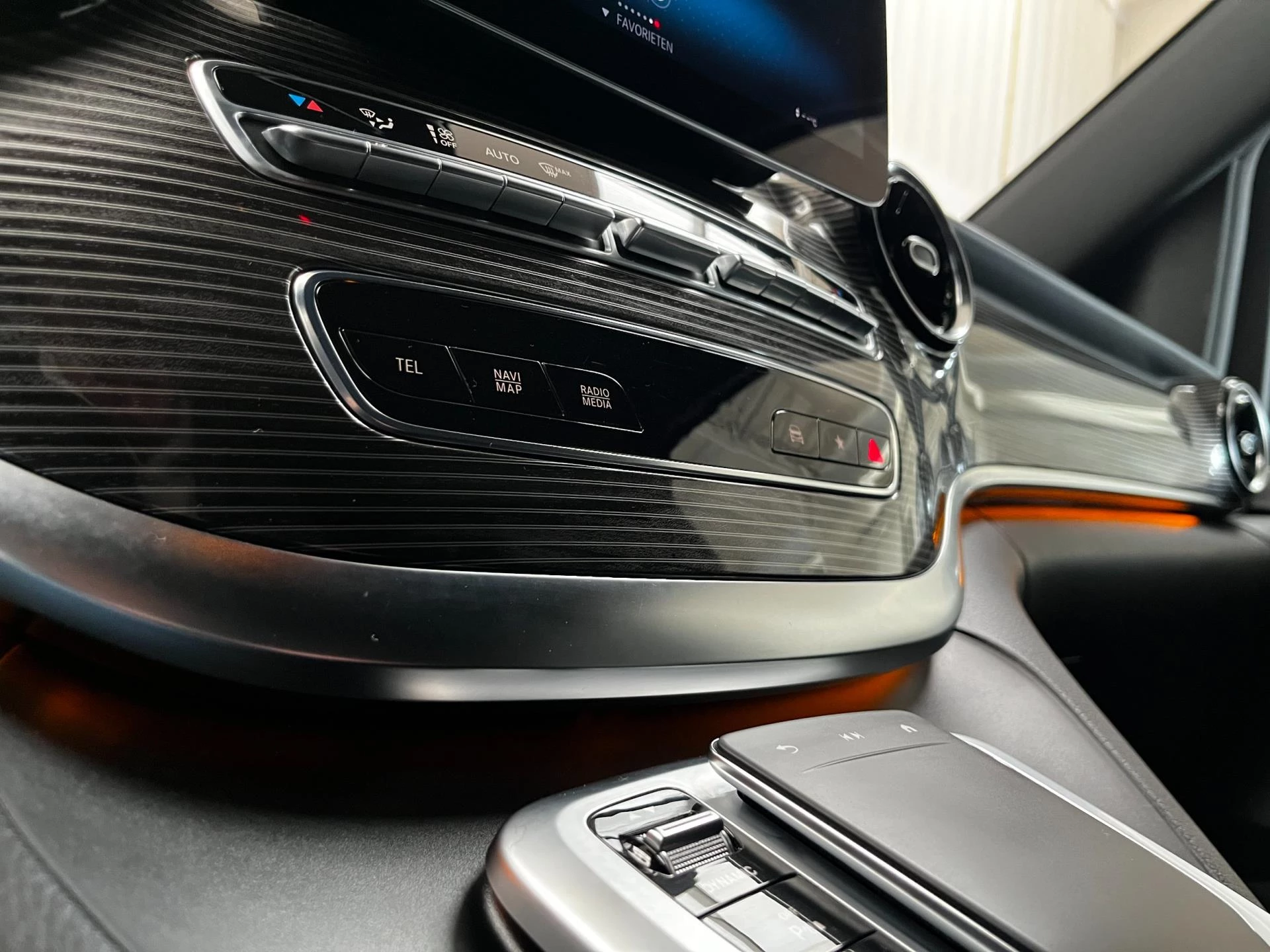 Hoofdafbeelding Mercedes-Benz EQV