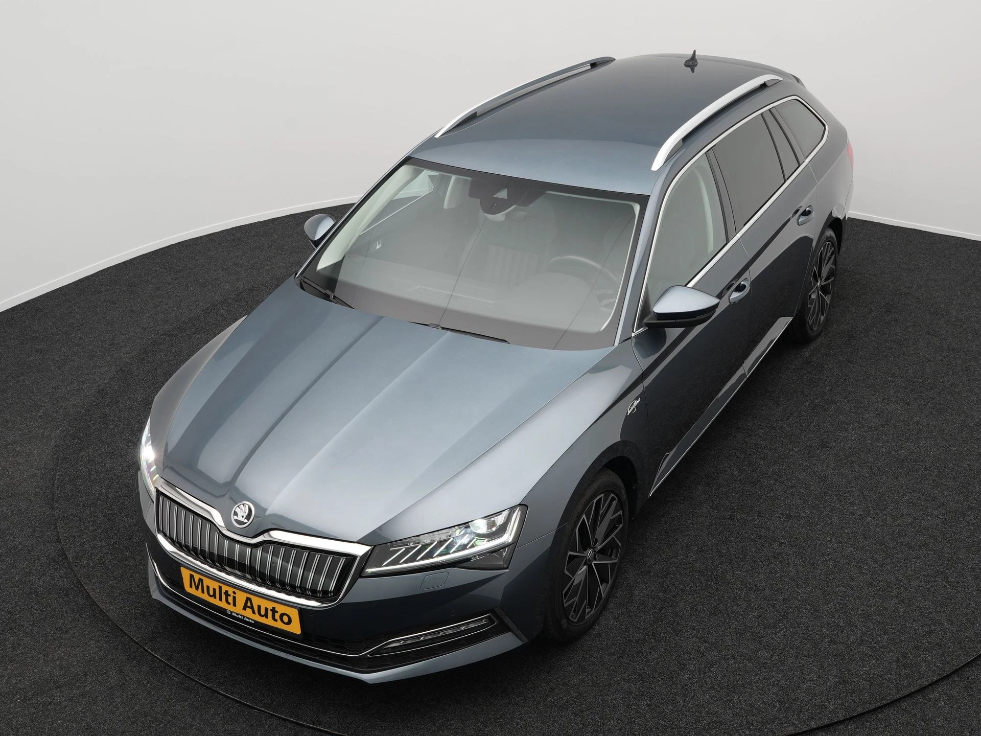 Hoofdafbeelding Škoda Superb