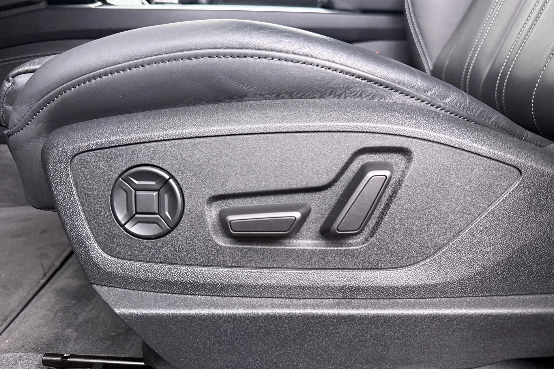 Hoofdafbeelding Audi Q8 e-tron