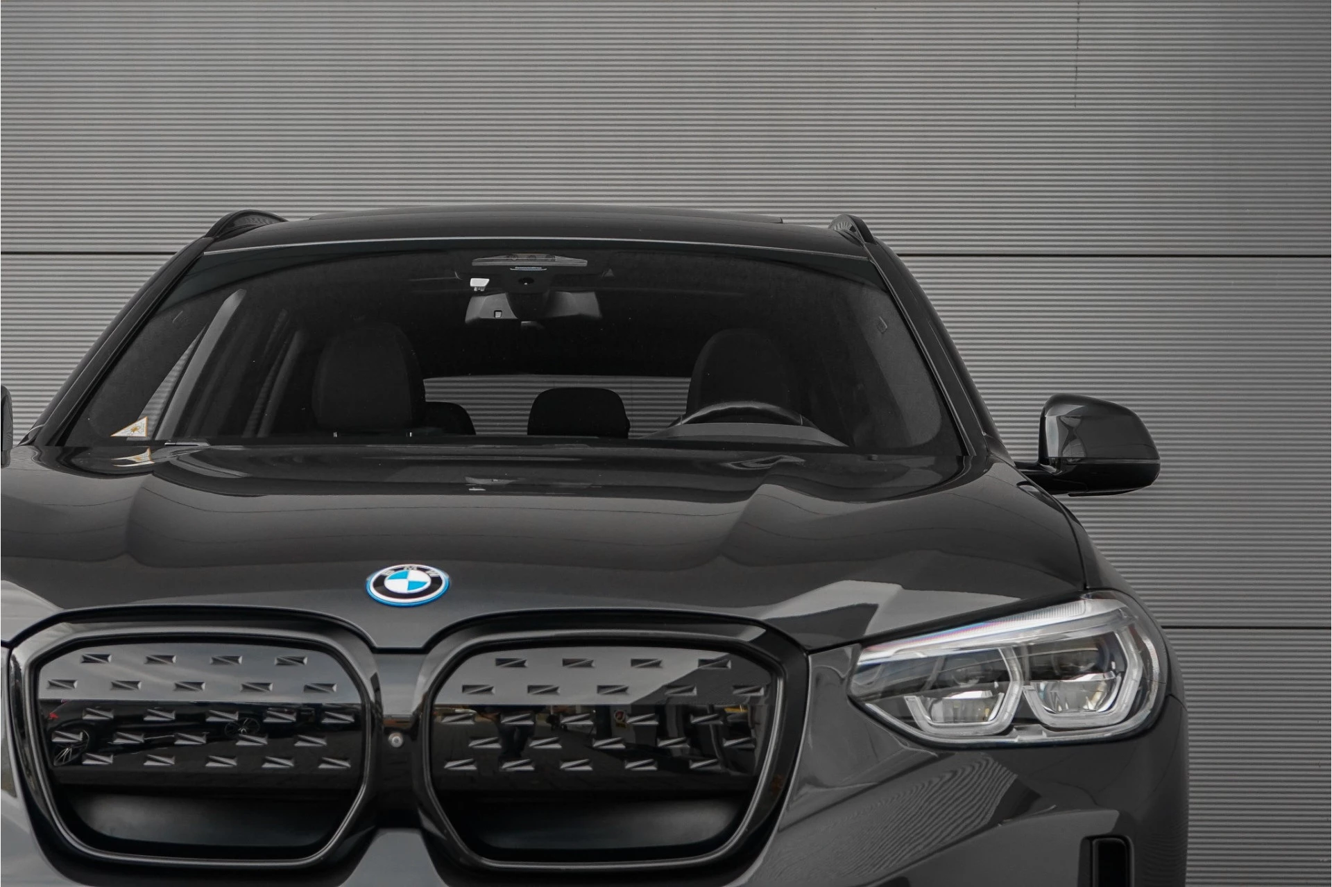 Hoofdafbeelding BMW iX3