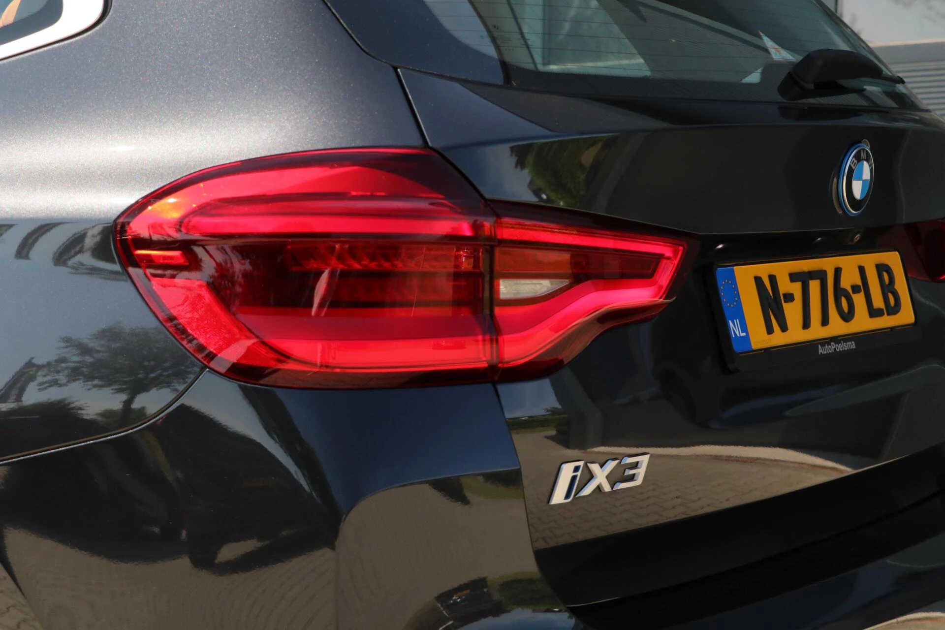Hoofdafbeelding BMW iX3