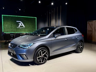 SEAT Ibiza 1.0 TSI Style Navi|ACC|Camera|Keyless Grijs