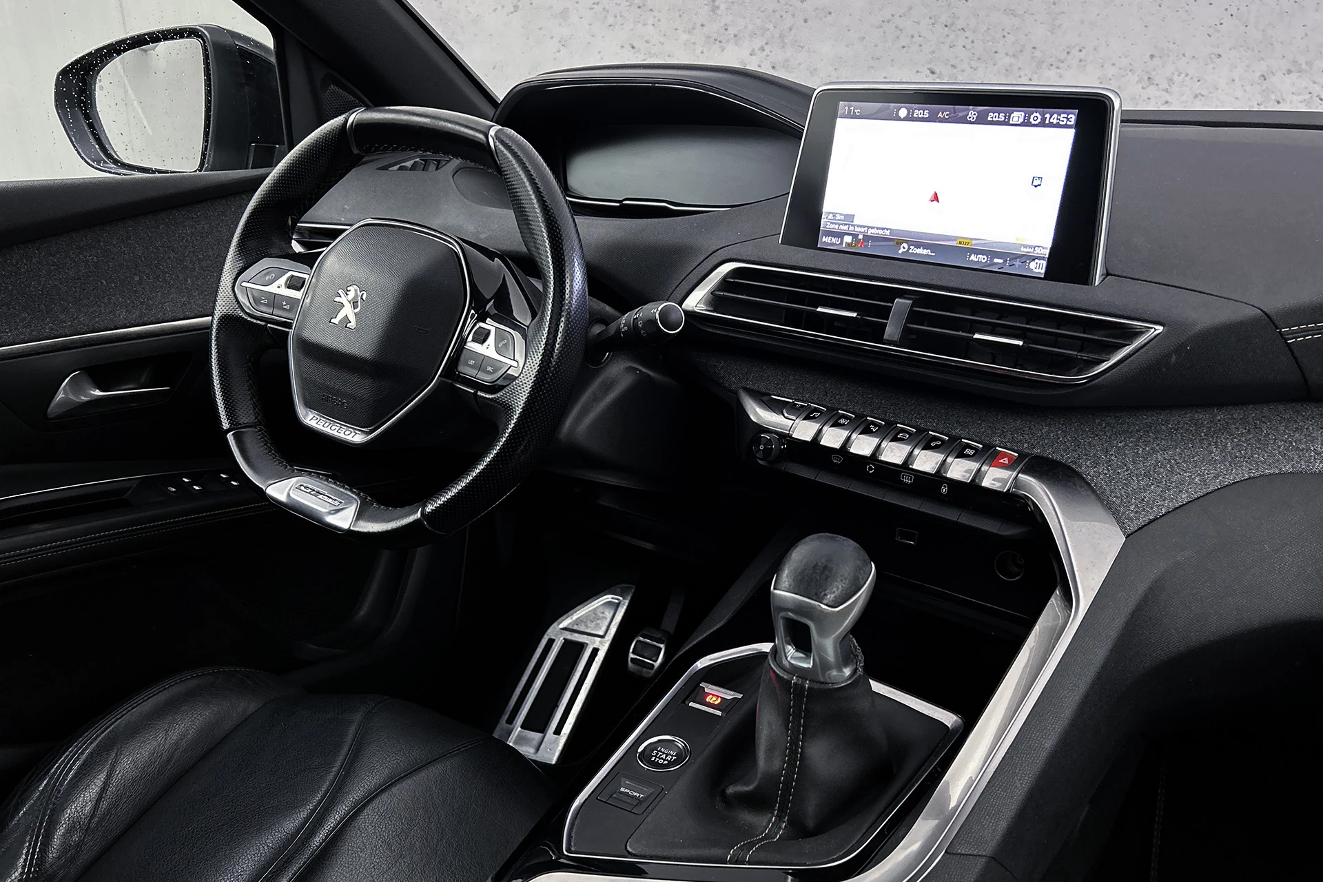 Hoofdafbeelding Peugeot 5008