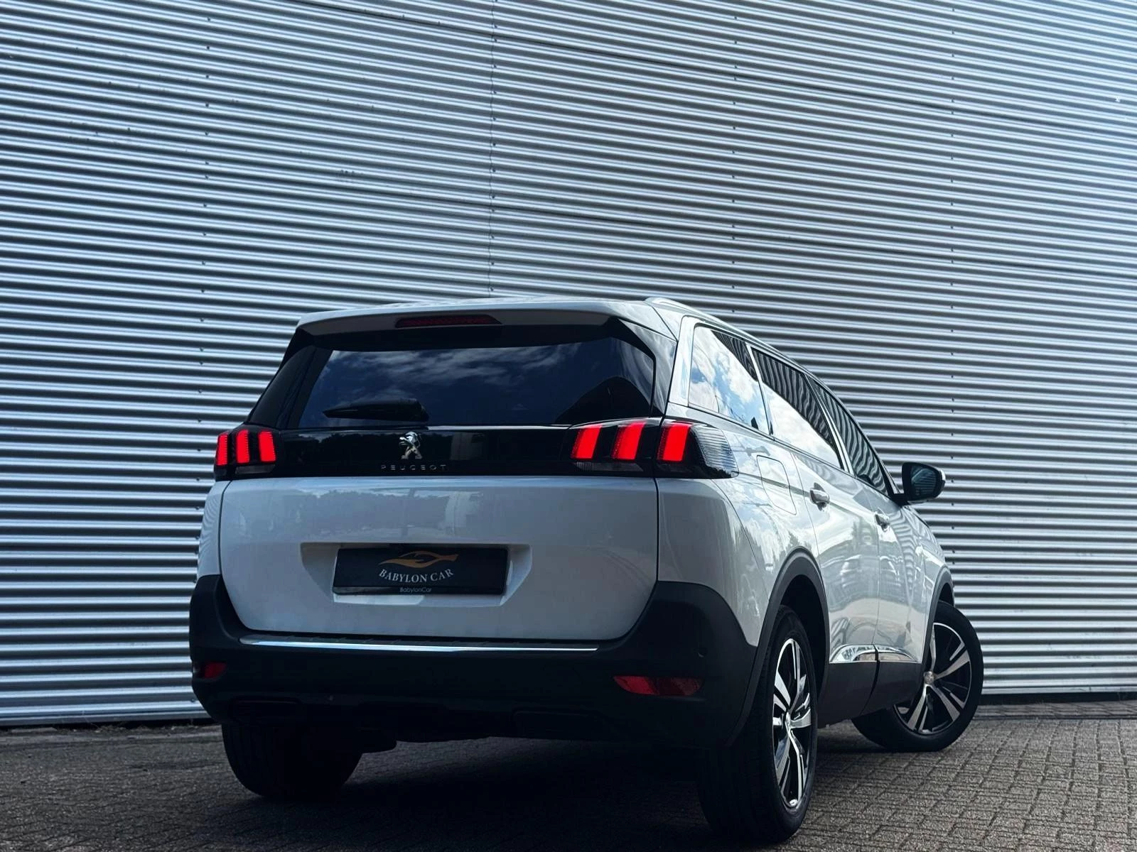 Hoofdafbeelding Peugeot 5008