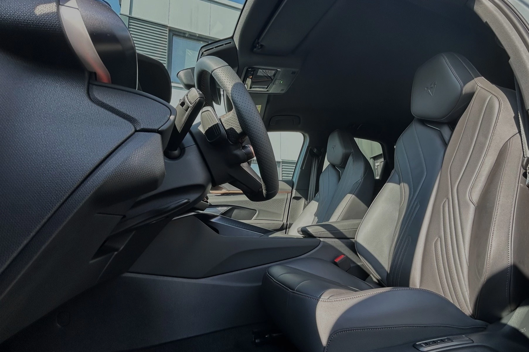 Hoofdafbeelding CUPRA Terramar