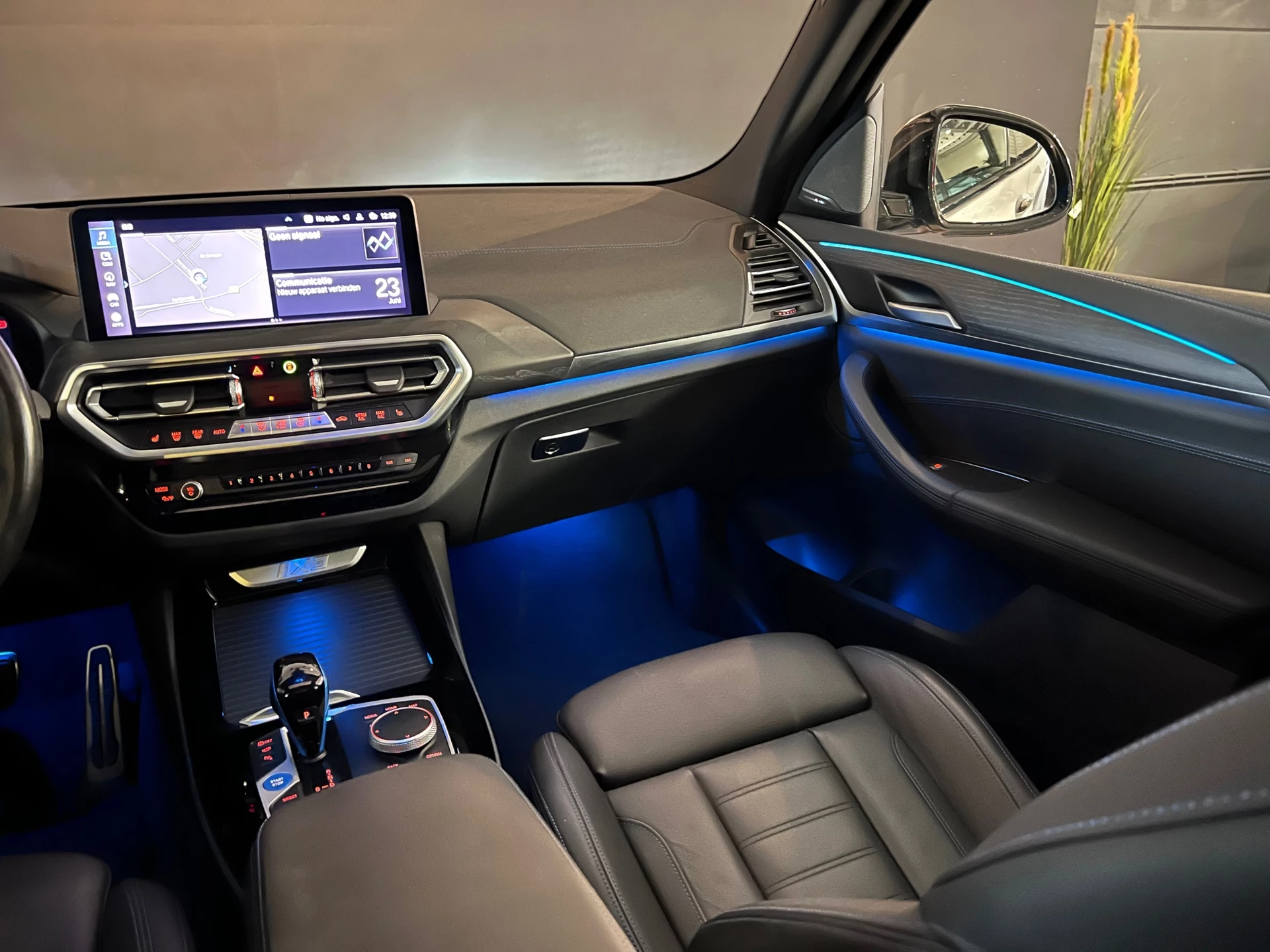 Hoofdafbeelding BMW iX3