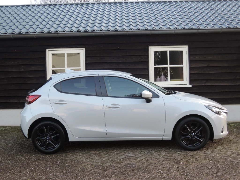 Hoofdafbeelding Mazda 2