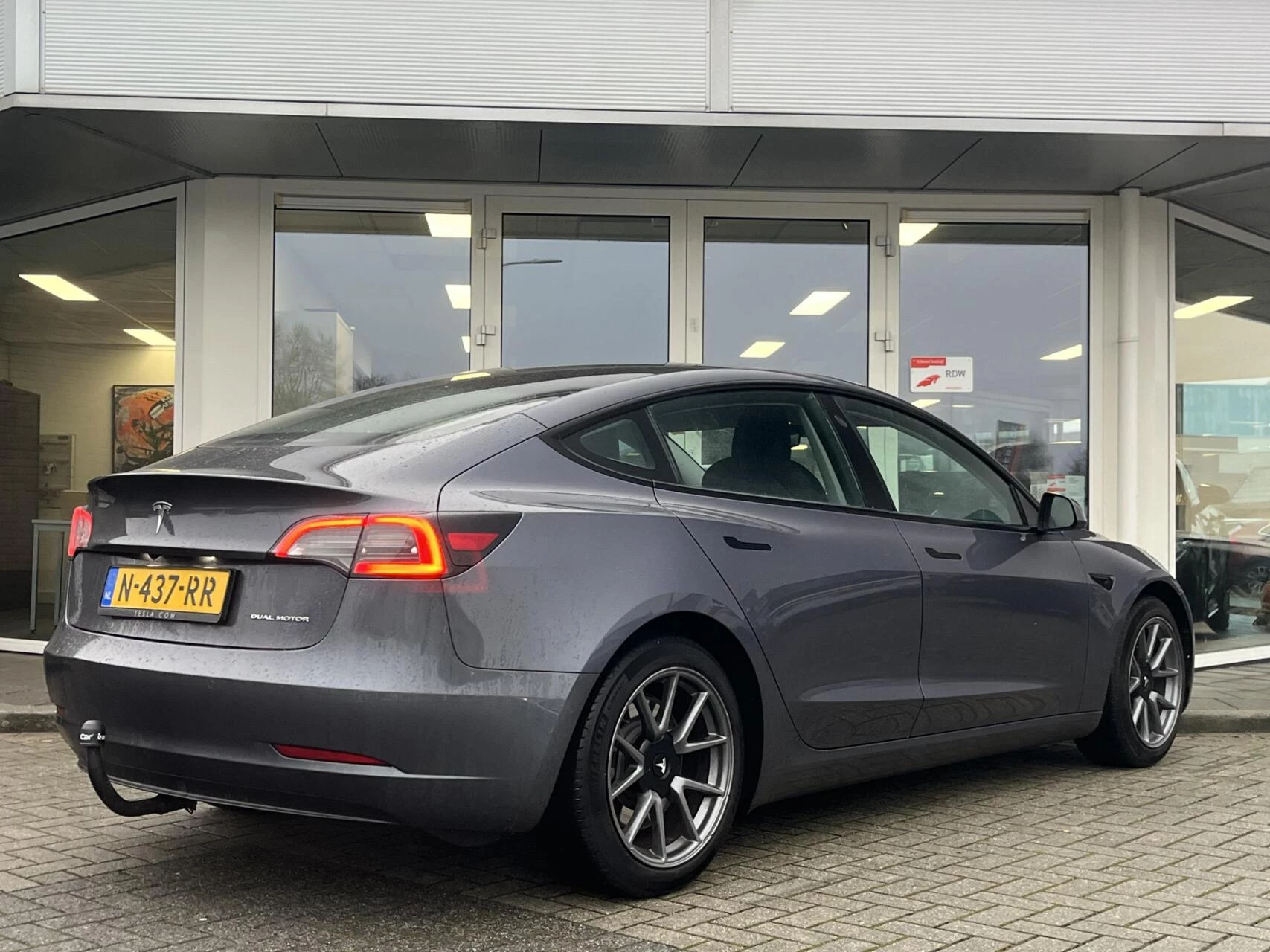Hoofdafbeelding Tesla Model 3