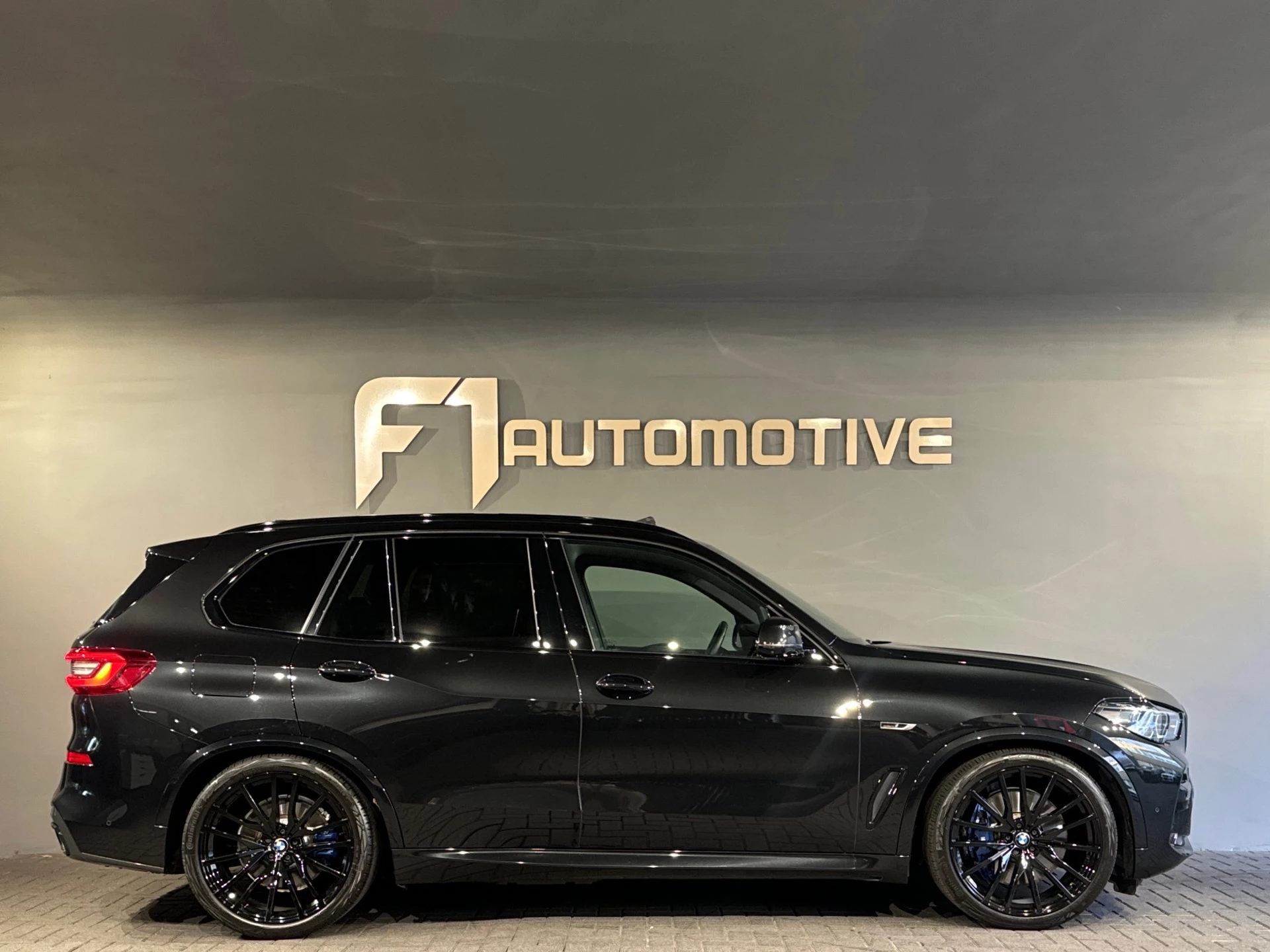 Hoofdafbeelding BMW X5