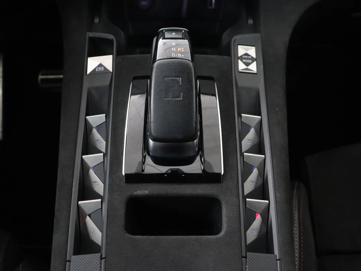 Hoofdafbeelding DS DS 7