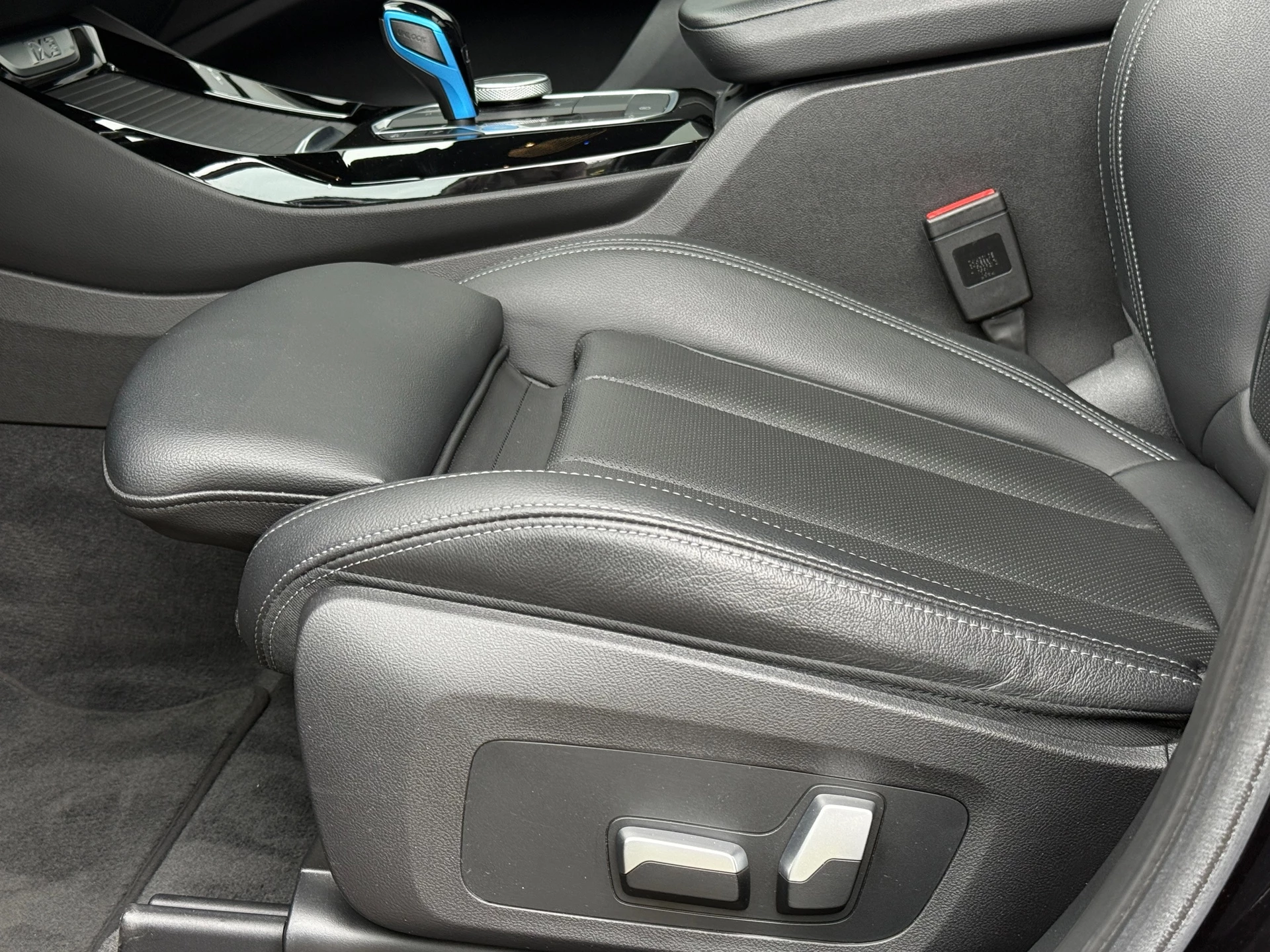 Hoofdafbeelding BMW iX3