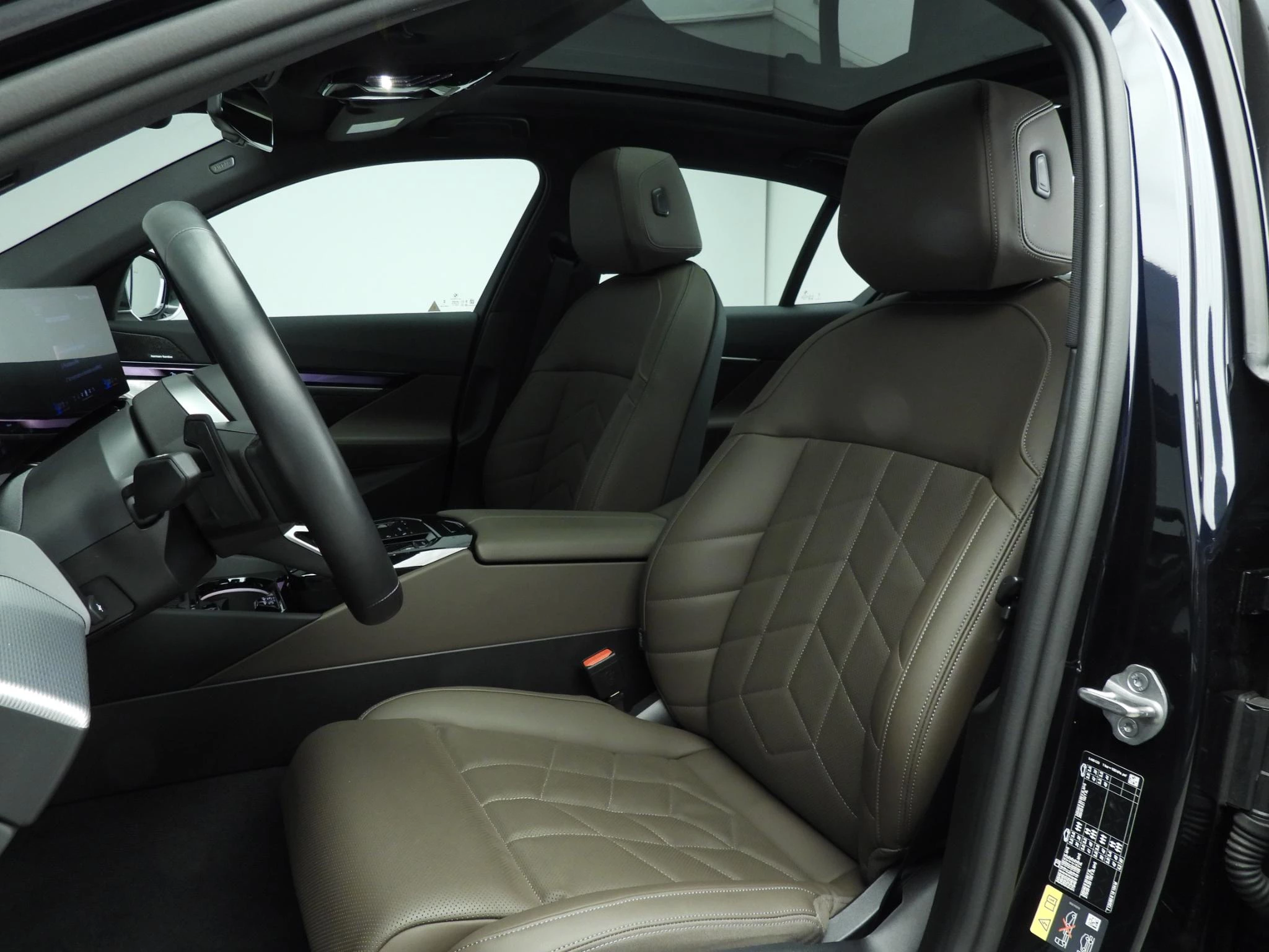 Hoofdafbeelding BMW i5
