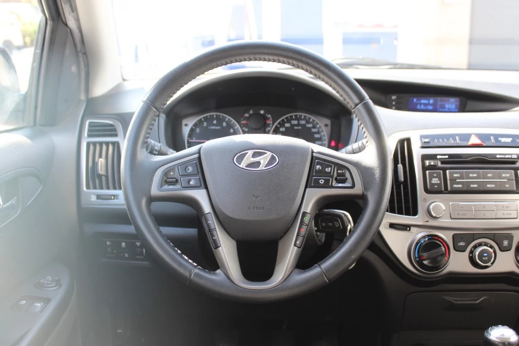 Hoofdafbeelding Hyundai i20